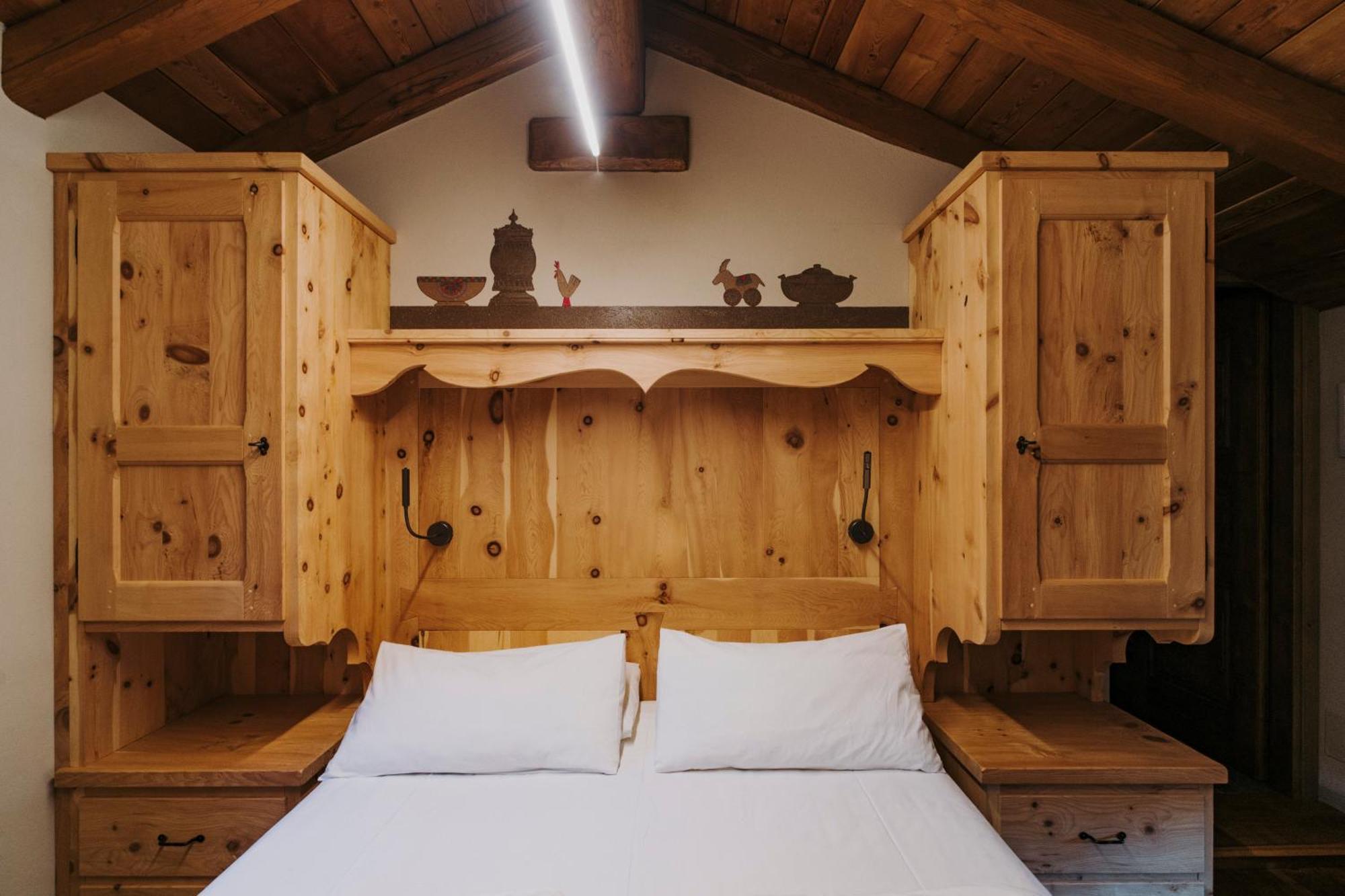 Au Coeur Du Village Chambres D'Hotes & Spa Arnad ภายนอก รูปภาพ