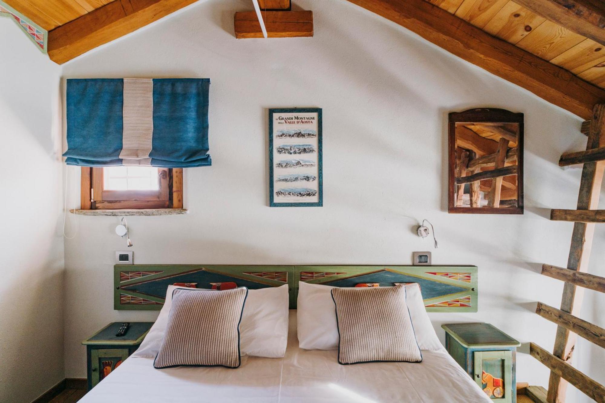 Au Coeur Du Village Chambres D'Hotes & Spa Arnad ภายนอก รูปภาพ